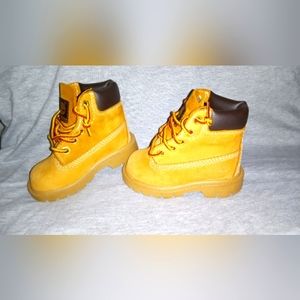 Timberland boots Size 4C